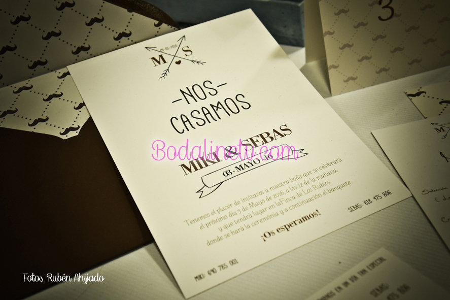 Invitaciones de boda originales de Always Yours, sellos personalizados, chapas personalizadas, sobres invitaciones Invitaciones de boda originales de Always Yours, sellos personalizados, chapas personalizadas, sobres invitaciones